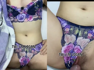 Nắc em bạn gái vú đẹp trong bộ đồ lót tím mới tặng